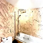Cozy In 60 M² With Shared Pool アパート パルム・マール