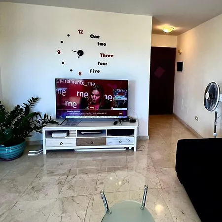 アパート Cozy In 60 M² With Shared Pool *