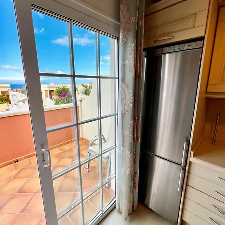 Apartment Cozy In 60 M² With Shared Pool