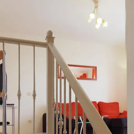 Cozy In 60 M² With Shared Pool Apartment